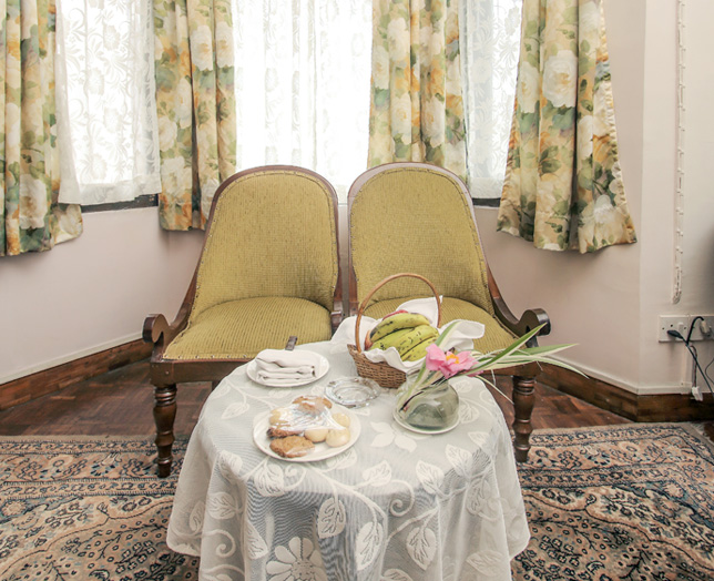 The Snuggery at the Windamere – Oldest Colonial Hotel in Darjeeling ...